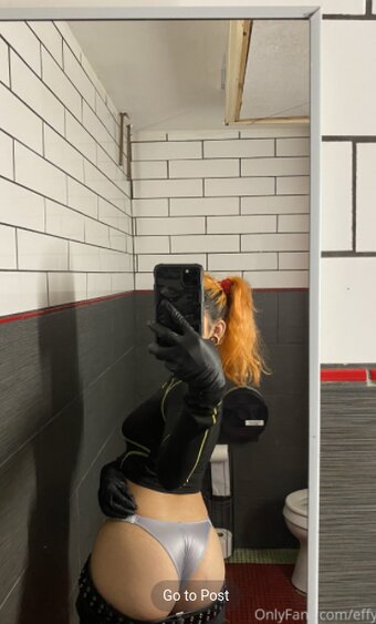 effystone21 / Tiktoker aka: shes.expired / effy_stonem21 Nude Leaks OnlyFans Photo 15