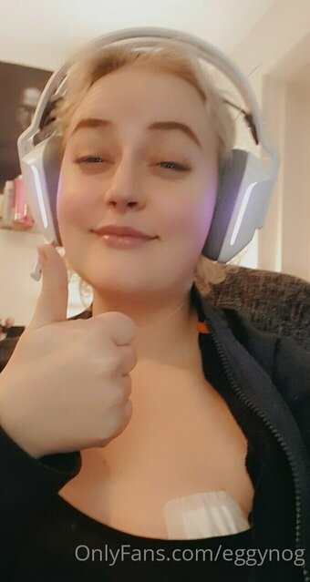 eggynog Nude Leaks Photo 5