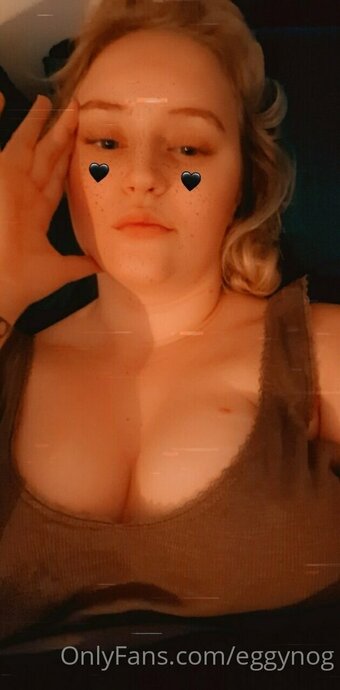 eggynog Nude Leaks Photo 14