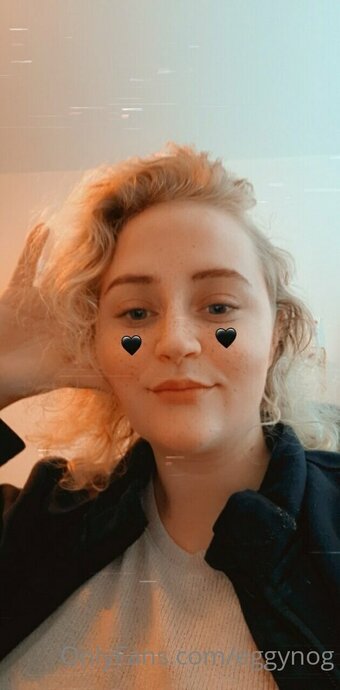 eggynog Nude Leaks Photo 16