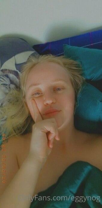 eggynog Nude Leaks Photo 19