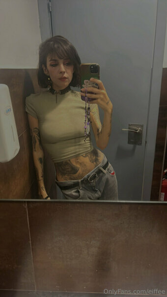 eiffee Nude Leaks Photo 8