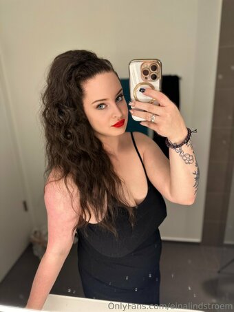 einalindstroem Nude Leaks Photo 2