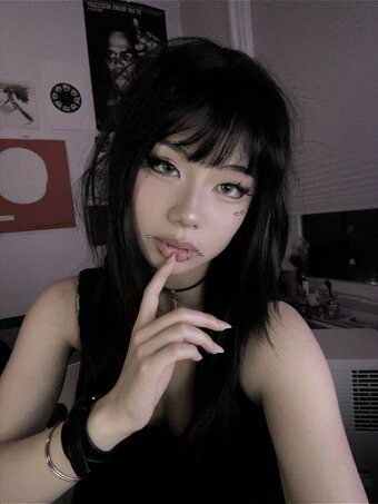 elainedmin / elainecosplays / https: Nude Leaks Photo 1