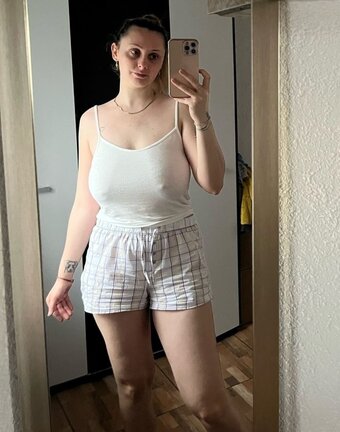 Elena Patronella Elena Patronella