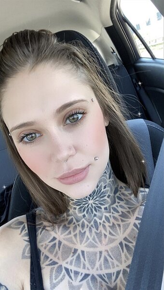 eleperuffo_ / empresselfiie Nude Leaks OnlyFans Photo 10