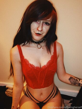elflovingherself Nude Leaks Photo 10