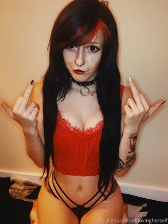 elflovingherself Nude Leaks Photo 21
