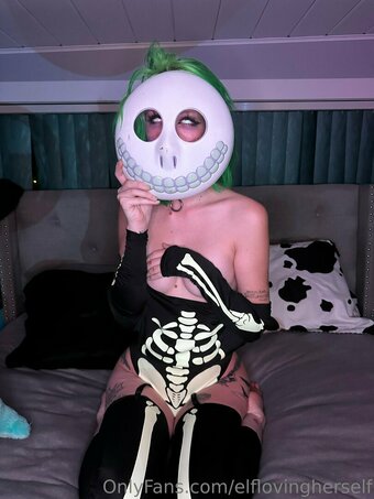 elflovingherself Nude Leaks Photo 29