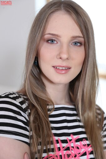 Elfya / elfya.bonte / https: Nude Leaks Photo 16