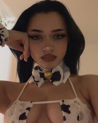 Elfyhsq / asmaelfqy / https: Nude Leaks Photo 4