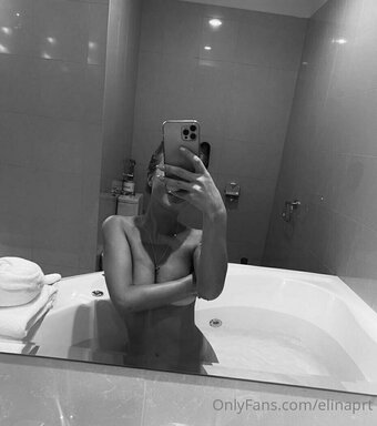 elinaprt Nude Leaks Photo 5