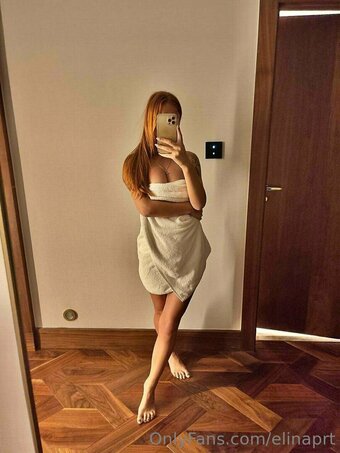 elinaprt Nude Leaks Photo 20