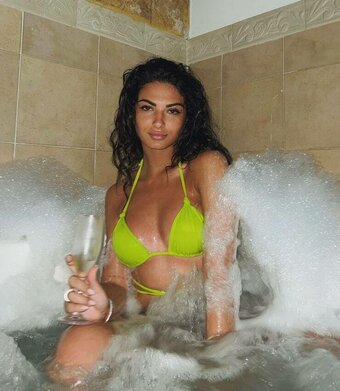 Elisa Maino / la_mainoo Nude Leaks Photo 11