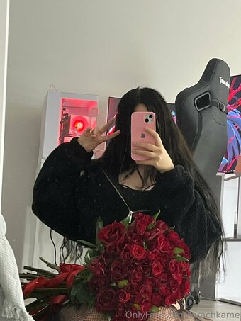 eliseloops Nude Leaks Photo 3