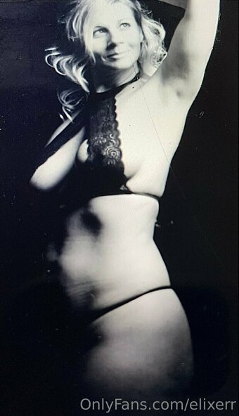 elixerr Nude Leaks Photo 8