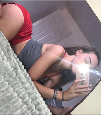 Ella Davis Ella Davis