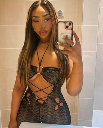 Ella Mac / ellamac.xx Nude Leaks Photo 27