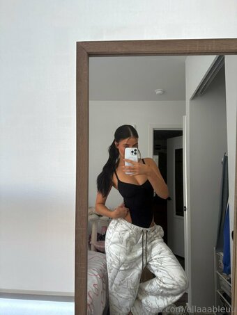 ellaaableuu ellaaableuu