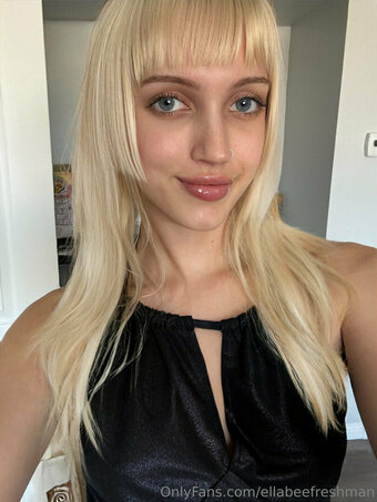 ellabeefreshman Nude Leaks Photo 20