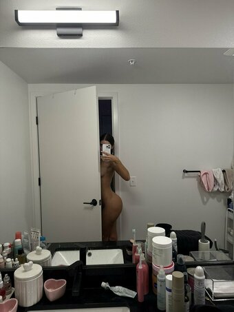 ellableuu Nude Leaks Photo 1