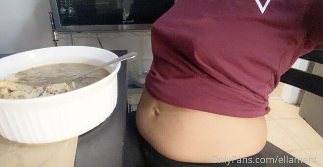 ellaeating Nude Leaks Photo 21