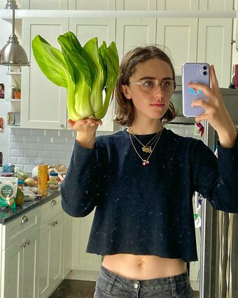 ellaemhoff Nude Leaks Photo 2