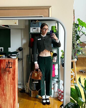 ellaemhoff Nude Leaks Photo 9