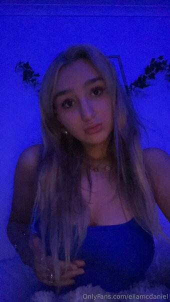 ellamcdaniel Nude Leaks Photo 10