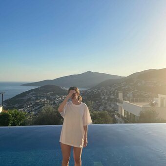Ellbat / Elena Bateman / elenabatman Nude Leaks OnlyFans Photo 2