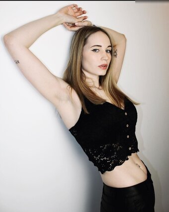 Ellecornflake Nude Leaks Photo 3