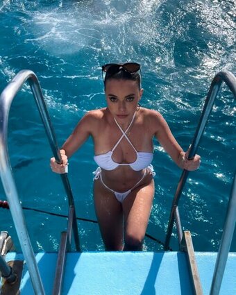 ellenofficial / ellamaiofficial / ellenofficial__ Nude Leaks OnlyFans Photo 28
