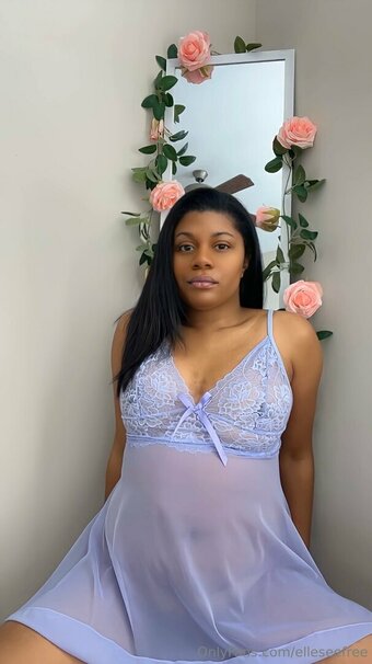 ellesee / elleseefree / elleseeof Nude Leaks OnlyFans Photo 4