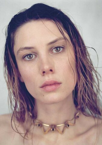 Ellie Rowsell