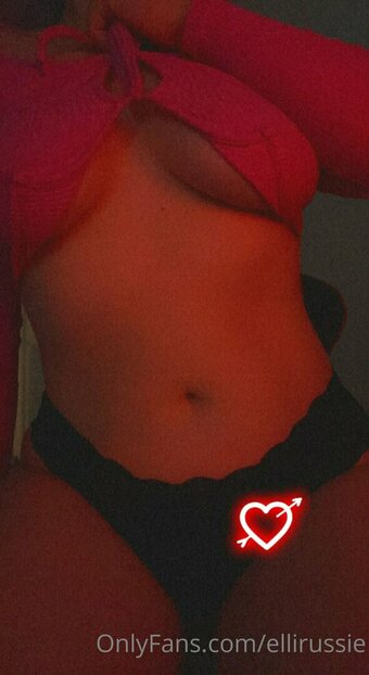 ellirussie Nude Leaks Photo 26