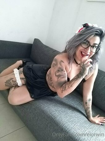 elorwin Nude Leaks Photo 22