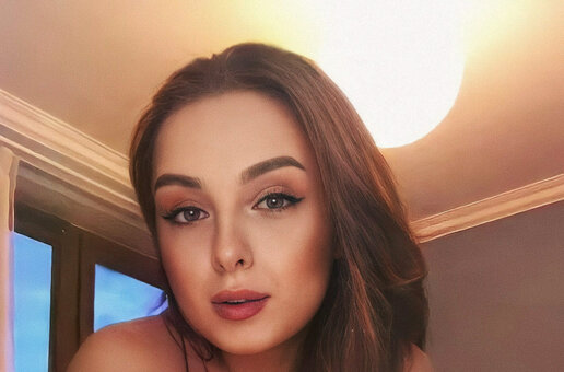 Elsa Jay / elsa.jay / elsajay2 Nude Leaks OnlyFans Photo 3