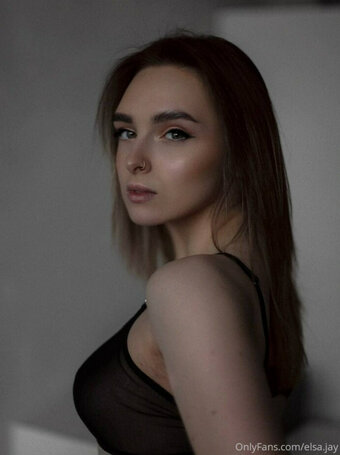 Elsa Jay / elsa.jay / elsajay2 Nude Leaks OnlyFans Photo 15