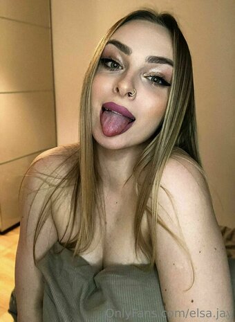 Elsa Jay / elsa.jay / elsajay2 Nude Leaks OnlyFans Photo 35