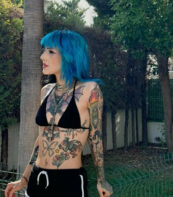 elsmerize / ganjacookiess Nude Leaks Photo 11