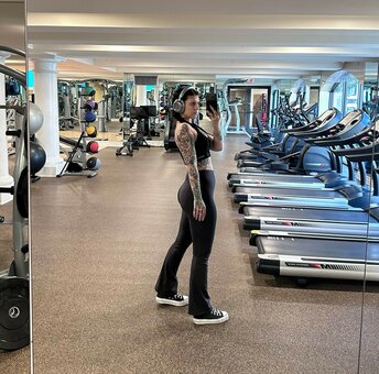 elsmerize / ganjacookiess Nude Leaks Photo 16