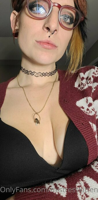 elvishly_deviant13 Nude Leaks Photo 21