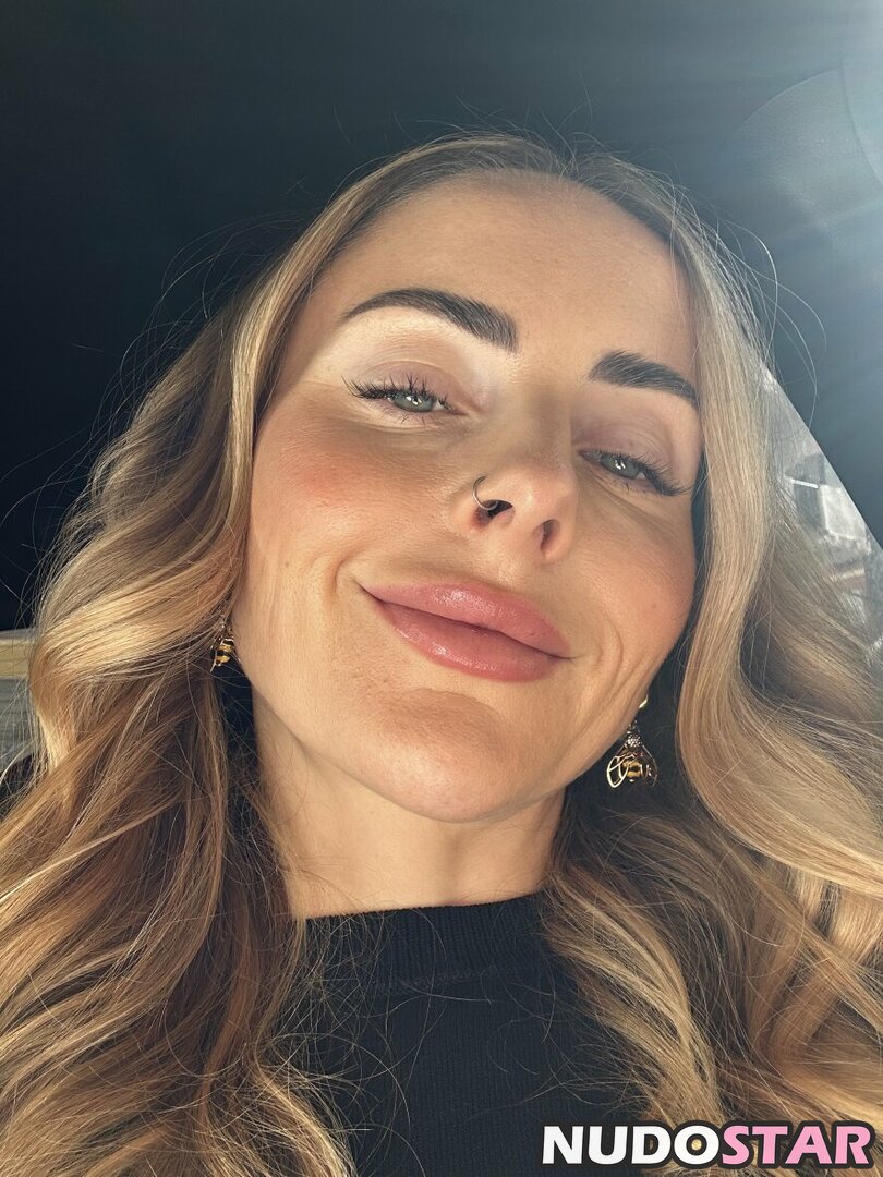 EmaSalis unseen nude