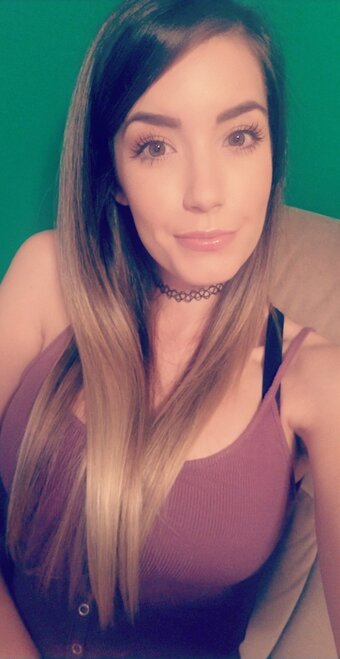 Ember_Aura Nude Leaks OnlyFans Photo 1