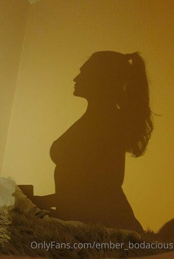 ember_bodacious Nude Leaks Photo 2