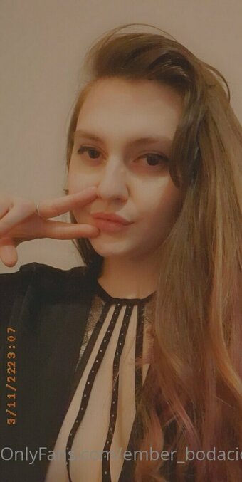 ember_bodacious Nude Leaks Photo 5