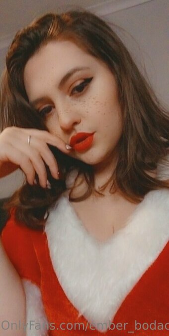 ember_bodacious Nude Leaks Photo 18