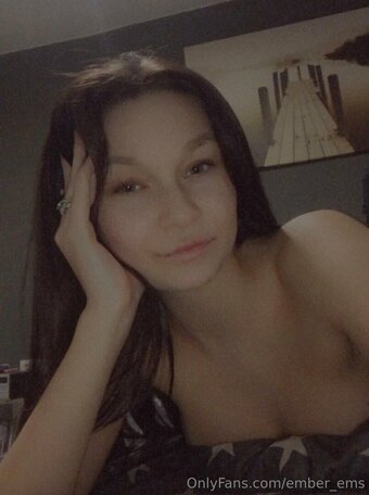 ember_ems Nude Leaks Photo 4