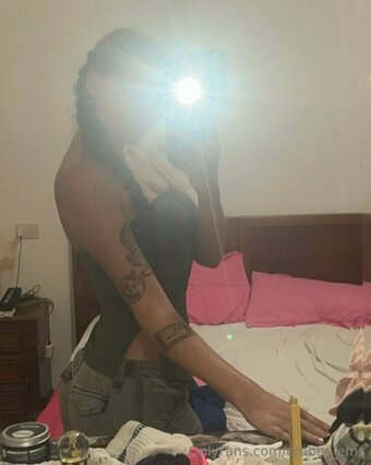 ember_ems Nude Leaks Photo 14