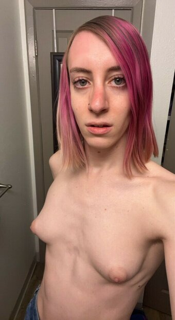 Ember Winters / emberrainewinters / emberwinters / itsEmberWinters Nude Leaks OnlyFans Photo 10